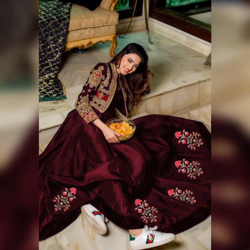 Embroidery Bunch Maxi With Emb Separate Koti