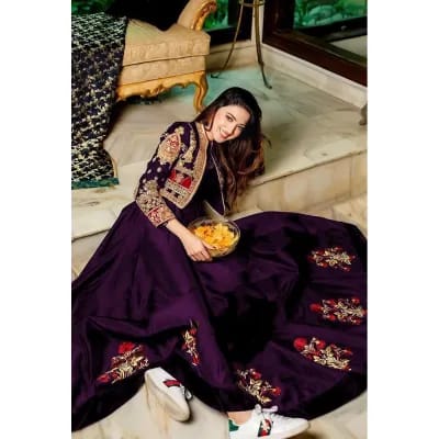 Embroidery Bunch Maxi With Emb Separate Koti